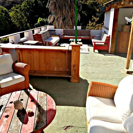 Tasarte Guest house